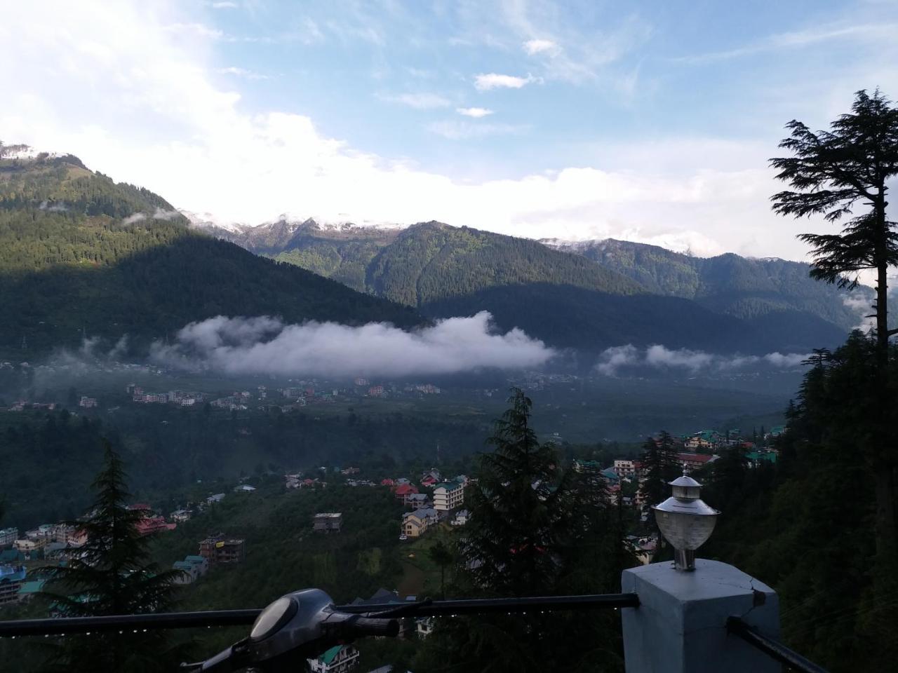 Hotel Seven Hills Manali Dış mekan fotoğraf