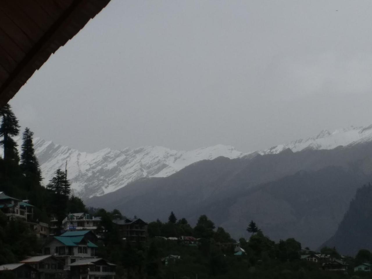 Hotel Seven Hills Manali Dış mekan fotoğraf