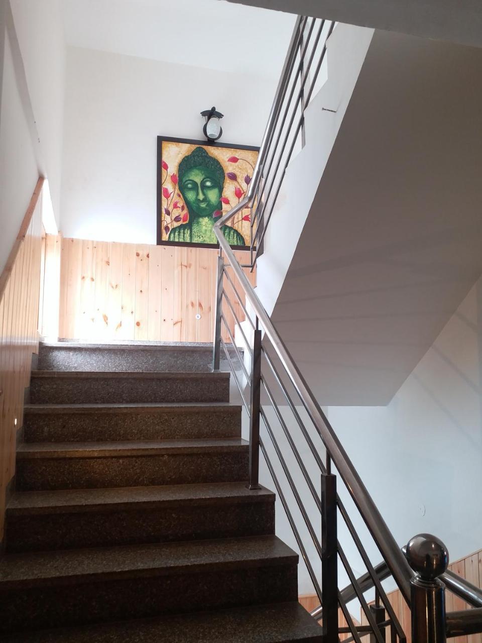 Hotel Seven Hills Manali Dış mekan fotoğraf